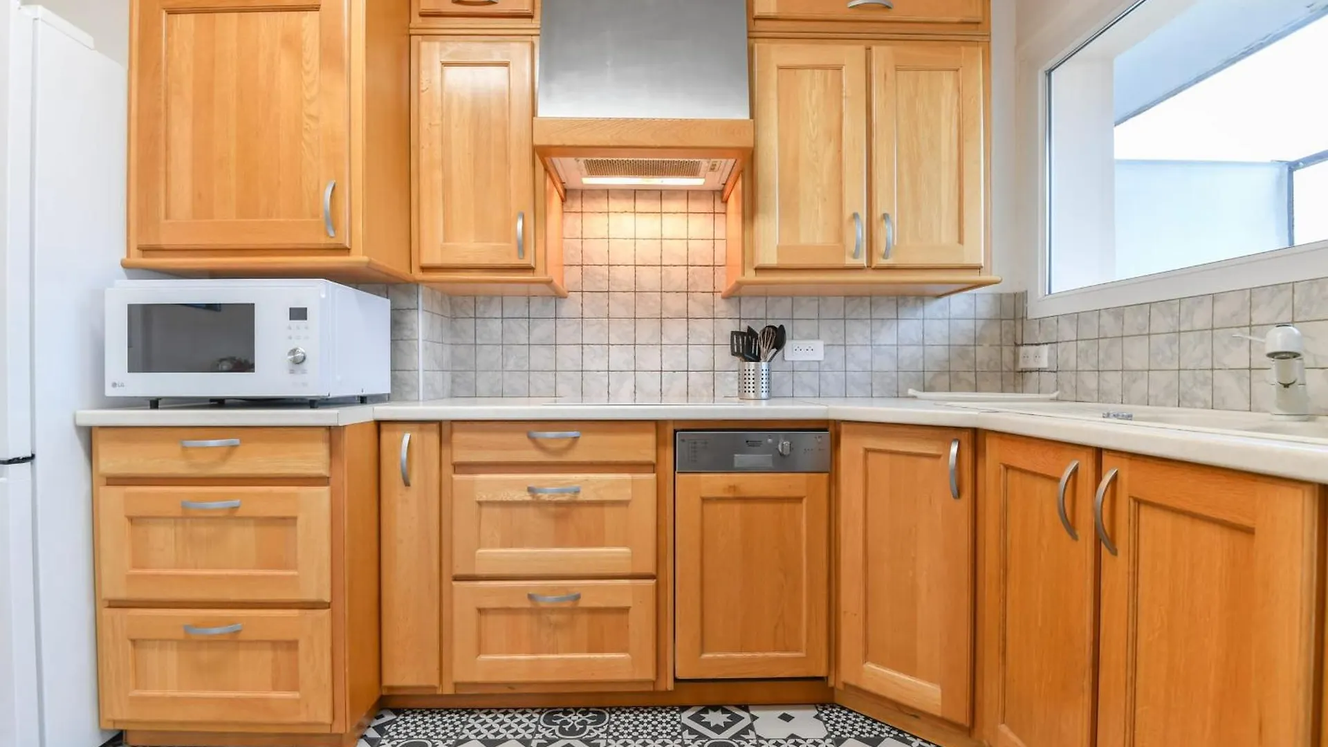 Annapurna Furnished Flat Apartment Annecy
