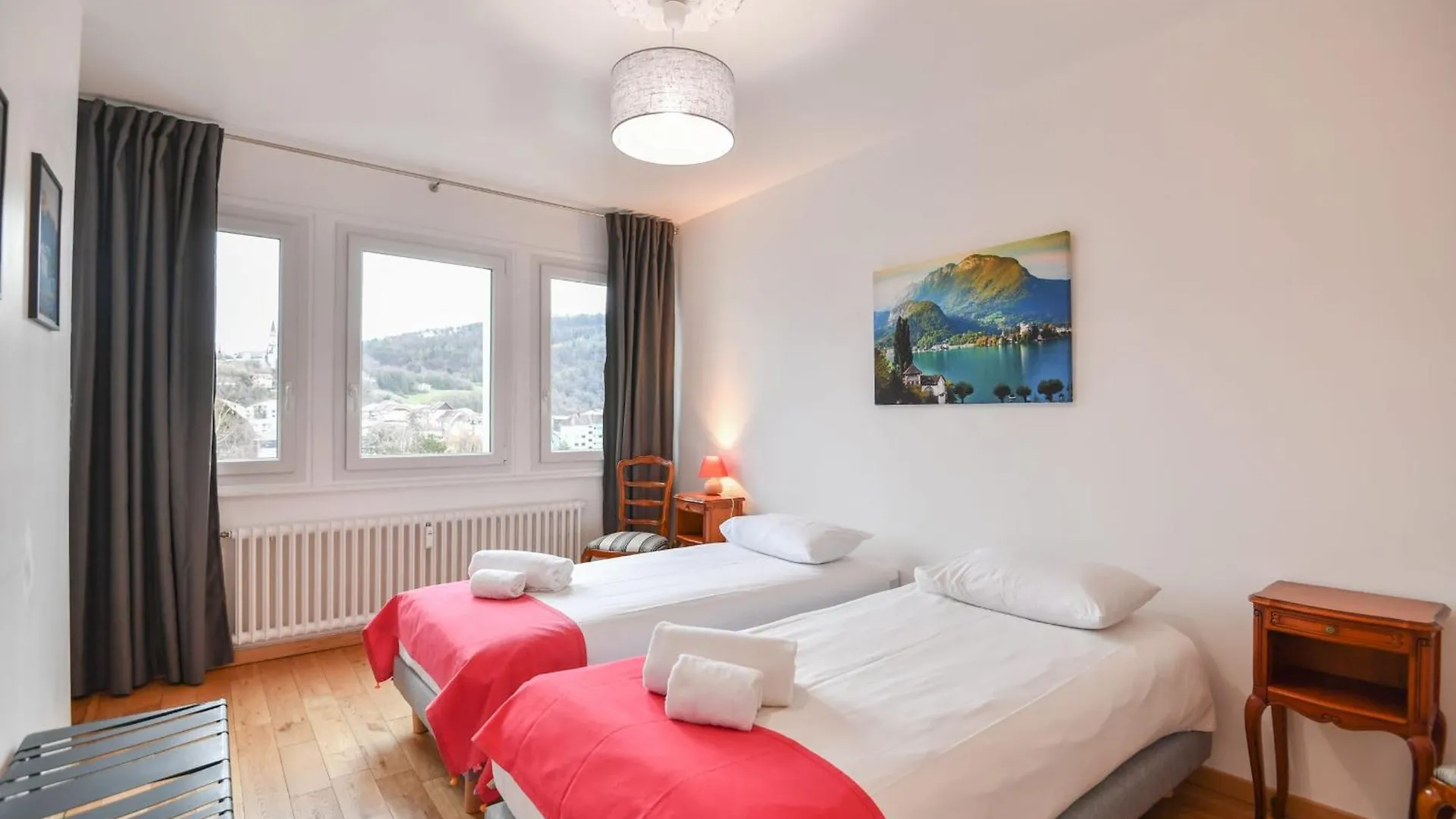 Annapurna Furnished Flat Apartment Annecy France