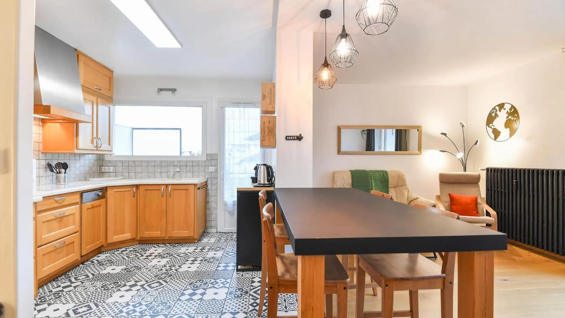 Annapurna Furnished Flat Apartment Annecy 0*,