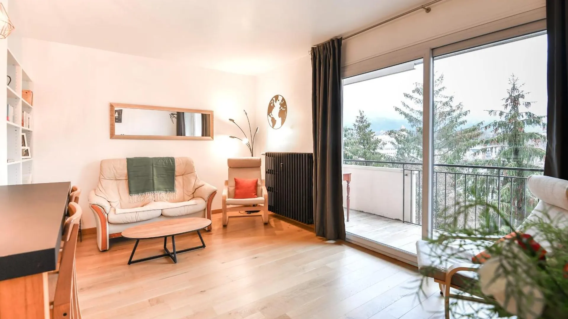 Annapurna Furnished Flat Apartment Annecy